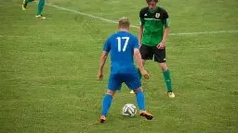 雪梨与林珊珊社交平台账号被关闭，先前曾就逃税问题致歉